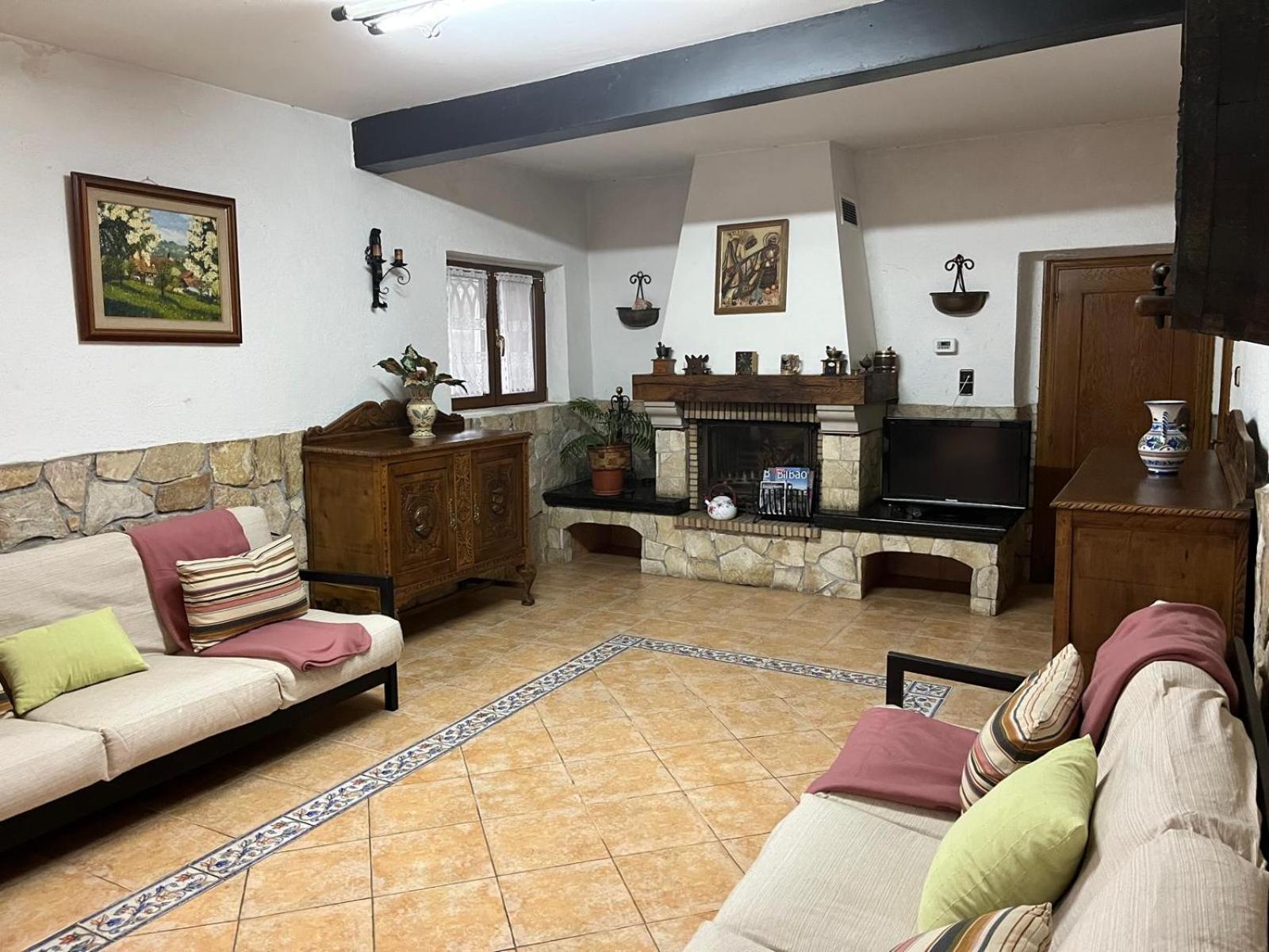 דירות בסאורי Bilbo Near Atico Rural Con Terraza מראה חיצוני תמונה